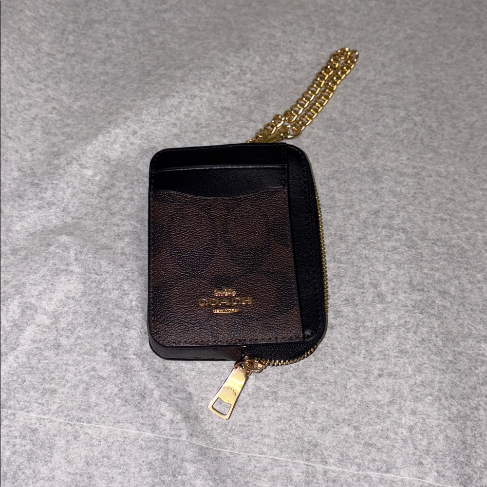 Coach Black and Brown Card Holder with Gold Chain EUC - Picture 10 of 10